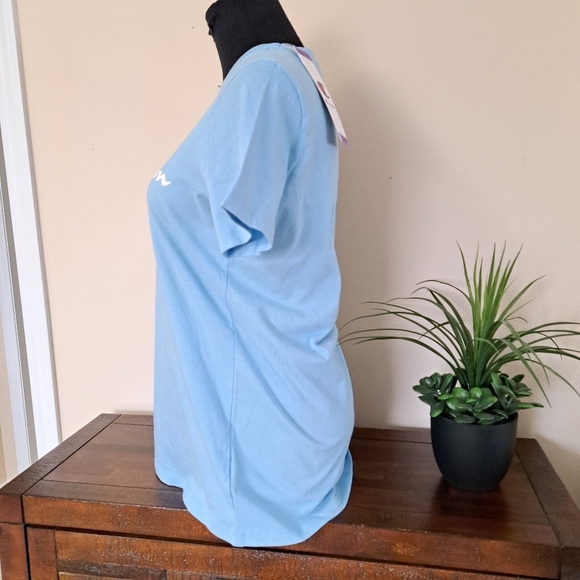 ❤️ New! Champion Logo Tee XS 100% Cotton Light Blue Top Short Sleeved T-shirt - Picture 2 of 10